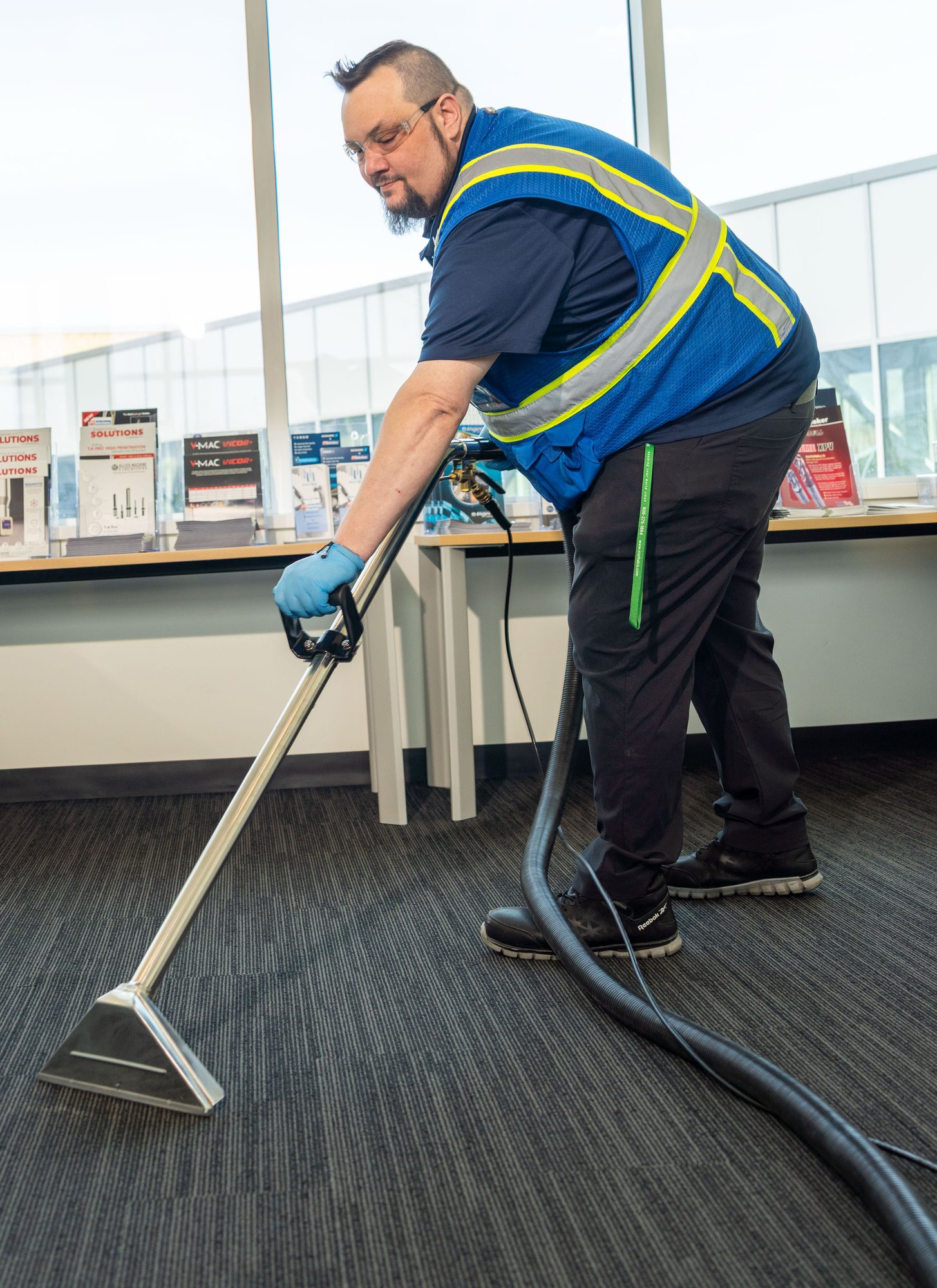 Cleaning Carpets 11-1 Cleaning Carpets 11-1